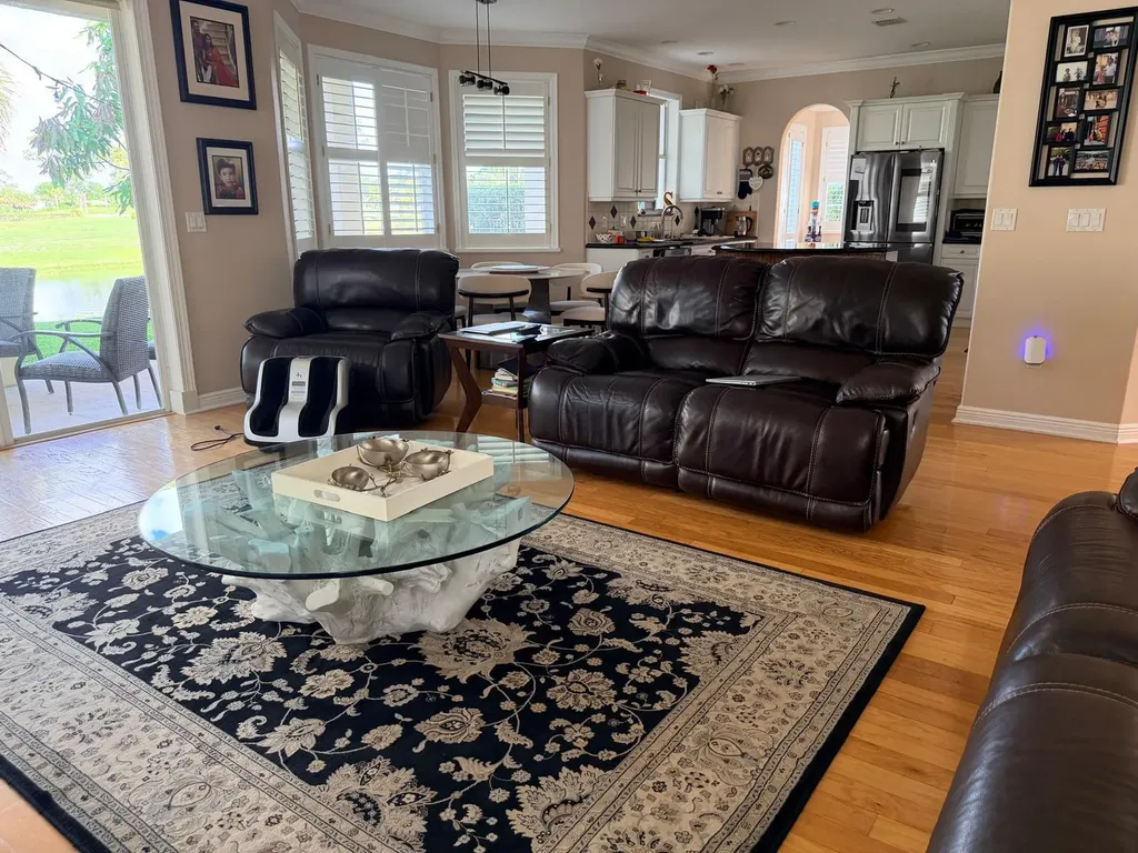 2285 Ridgewood Circle Royal Palm Beach FL 33411