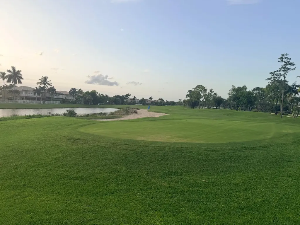 2285 Ridgewood Circle Royal Palm Beach FL 33411
