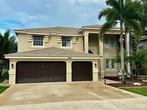 2285 Ridgewood Circle Royal Palm Beach FL 33411