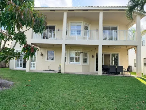 2285 Ridgewood Circle Royal Palm Beach FL 33411