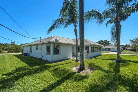 102 Miller Drive Sebastian FL 32958
