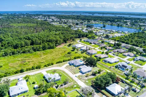 102 Miller Drive Sebastian FL 32958