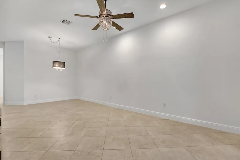 14804 Via Porta Delray Beach FL 33446
