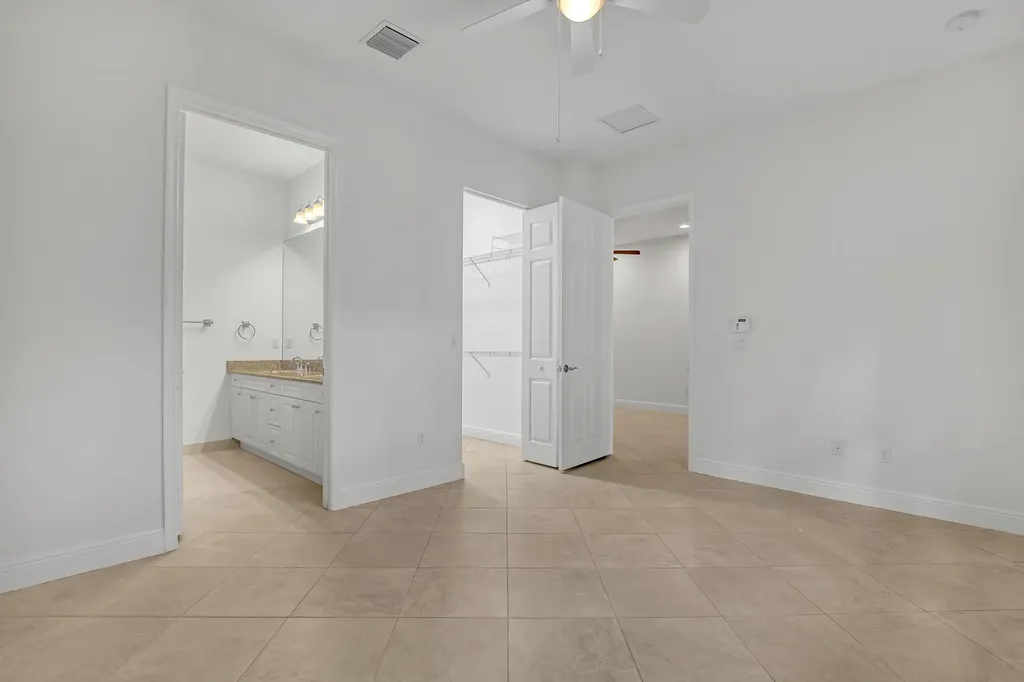 14804 Via Porta Delray Beach FL 33446