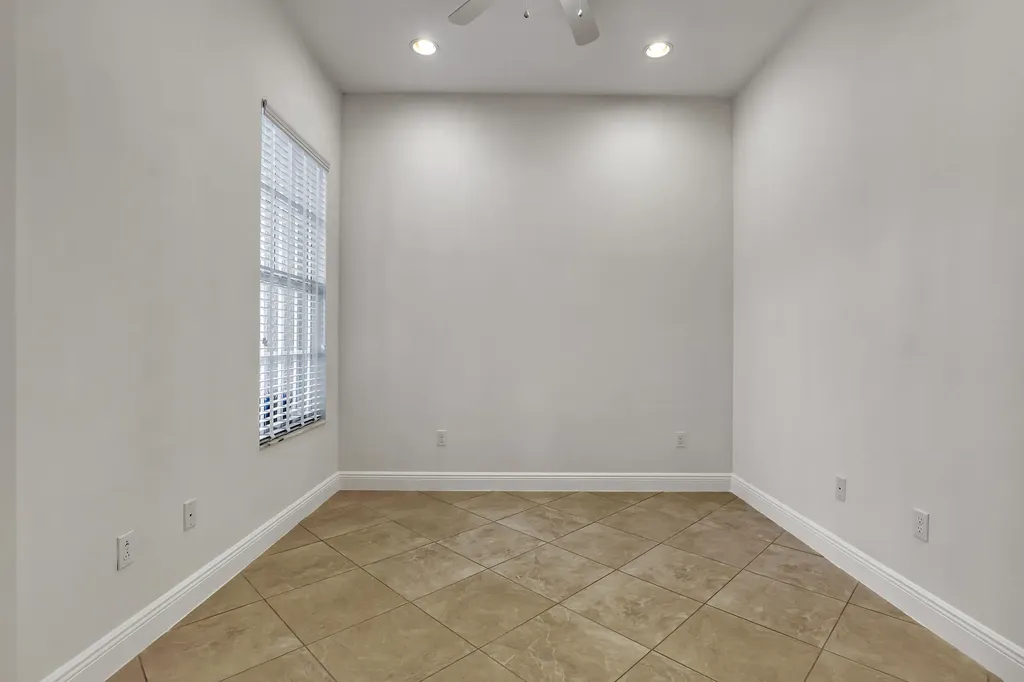 14804 Via Porta Delray Beach FL 33446