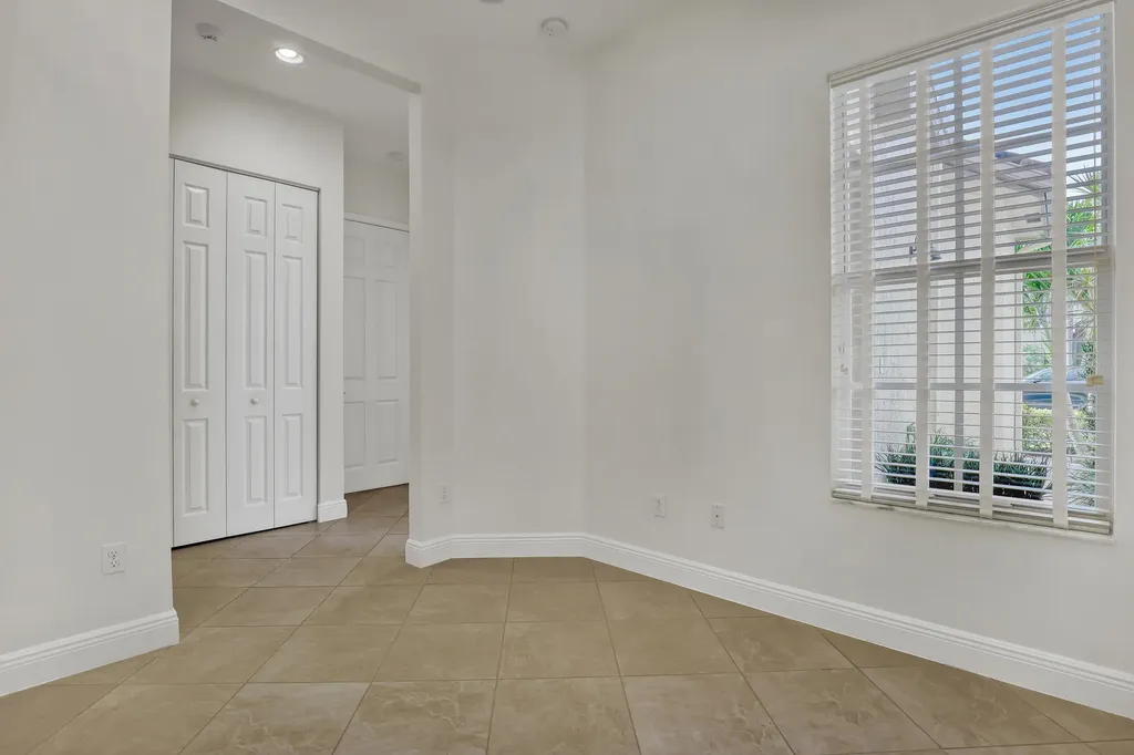 14804 Via Porta Delray Beach FL 33446
