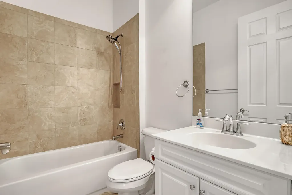 14804 Via Porta Delray Beach FL 33446