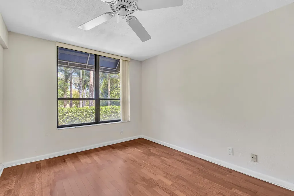 7564 Regency Lake Drive Boca Raton FL 33433