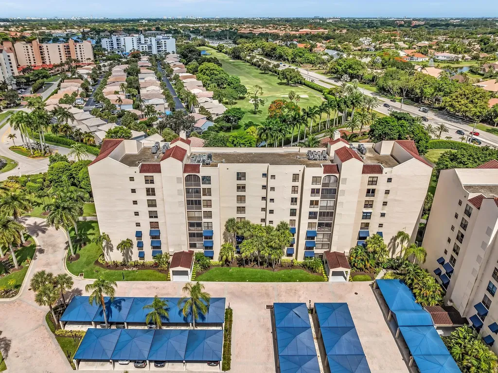 7564 Regency Lake Drive Boca Raton FL 33433