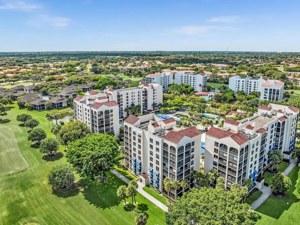 7564 Regency Lake Drive Boca Raton FL 33433