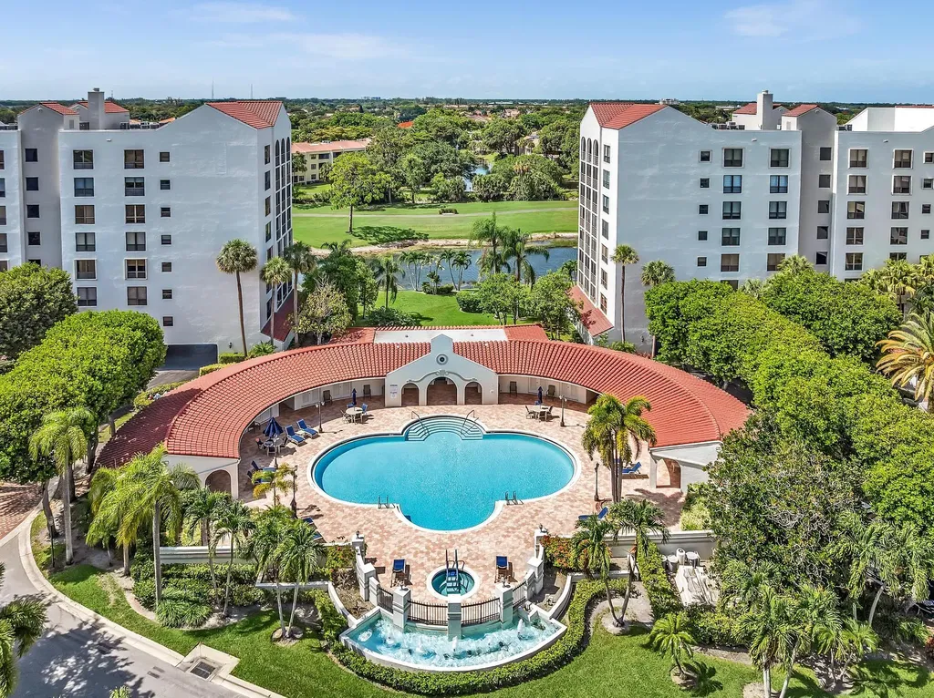 7564 Regency Lake Drive Boca Raton FL 33433