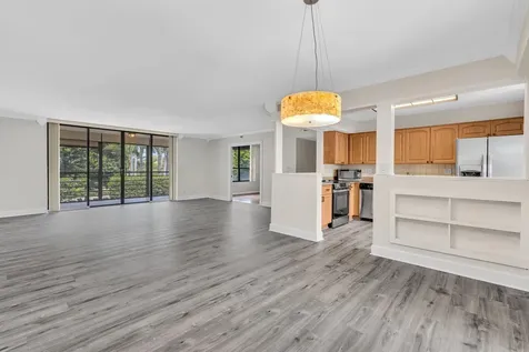 7564 Regency Lake Drive Boca Raton FL 33433