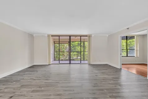 7564 Regency Lake Drive Boca Raton FL 33433