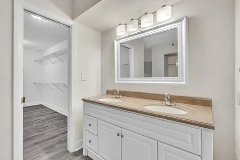7564 Regency Lake Drive Boca Raton FL 33433