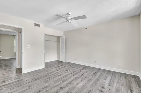7564 Regency Lake Drive Boca Raton FL 33433