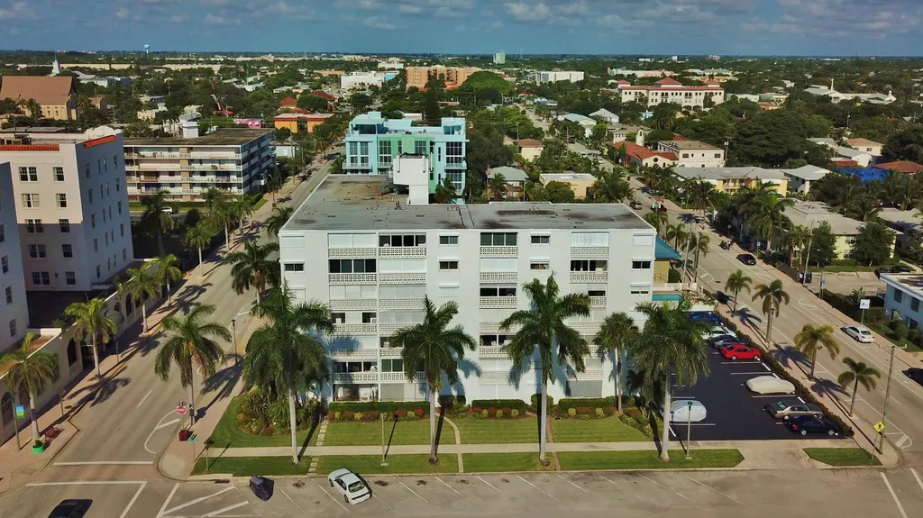 1 N Golfview Road Lake Worth Beach FL 33460