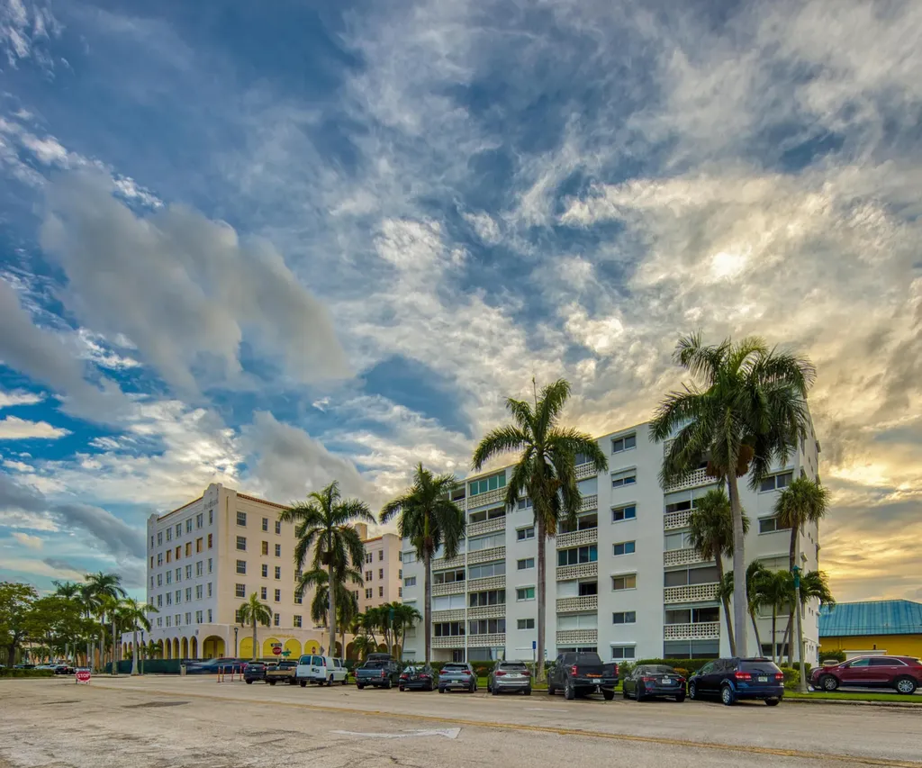 1 N Golfview Road Lake Worth Beach FL 33460