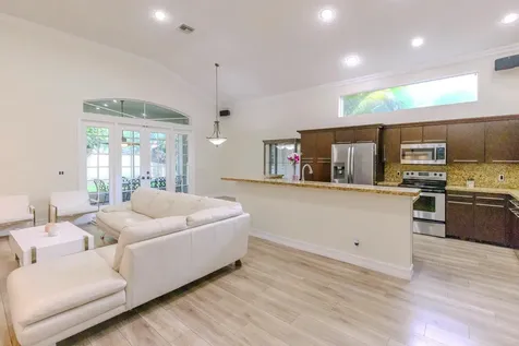 4082 Trenton Avenue Cooper City FL 33026