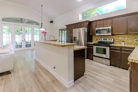 4082 Trenton Avenue Cooper City FL 33026