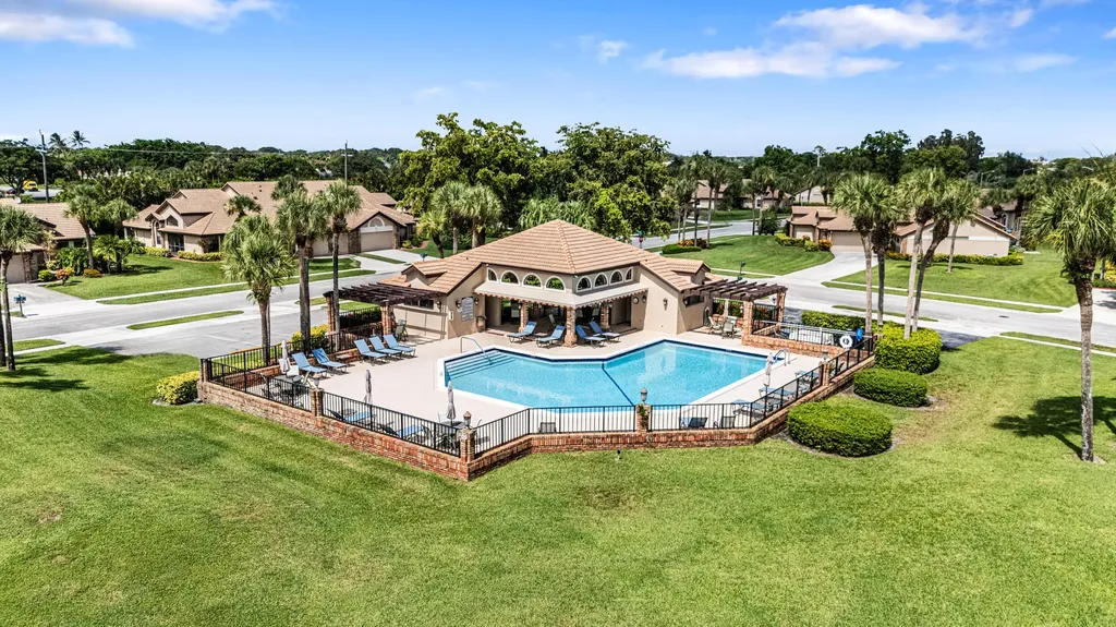 7219 Le Chalet Boulevard Boynton Beach FL 33472