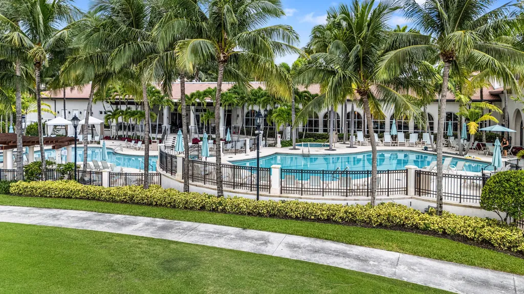 7219 Le Chalet Boulevard Boynton Beach FL 33472