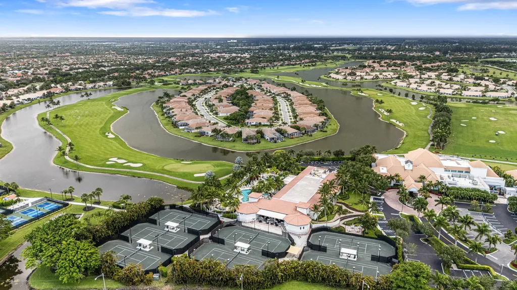 7219 Le Chalet Boulevard Boynton Beach FL 33472