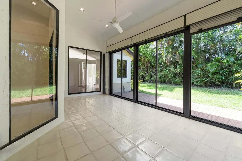 7219 Le Chalet Boulevard Boynton Beach FL 33472