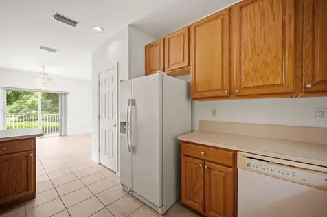 2110 NW 75th Way Pembroke Pines FL 33024