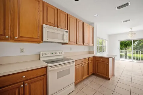 2110 NW 75th Way Pembroke Pines FL 33024