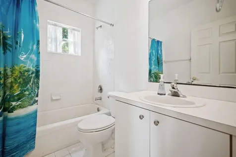 2110 NW 75th Way Pembroke Pines FL 33024