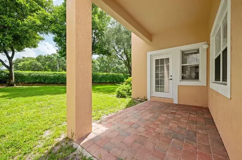 2110 NW 75th Way Pembroke Pines FL 33024
