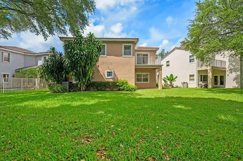 2110 NW 75th Way Pembroke Pines FL 33024