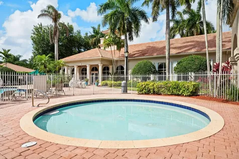 2110 NW 75th Way Pembroke Pines FL 33024
