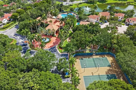 2110 NW 75th Way Pembroke Pines FL 33024