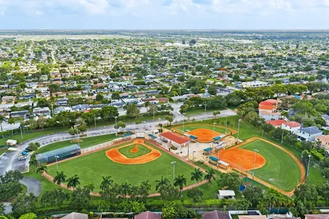 2110 NW 75th Way Pembroke Pines FL 33024