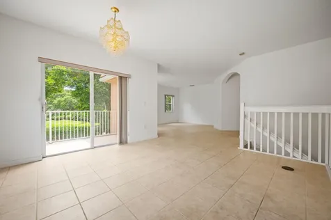 2110 NW 75th Way Pembroke Pines FL 33024