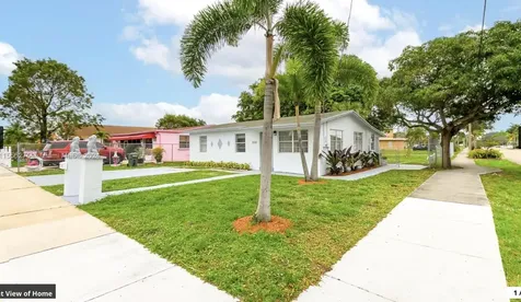145 SW 13th Avenue Delray Beach FL 33444