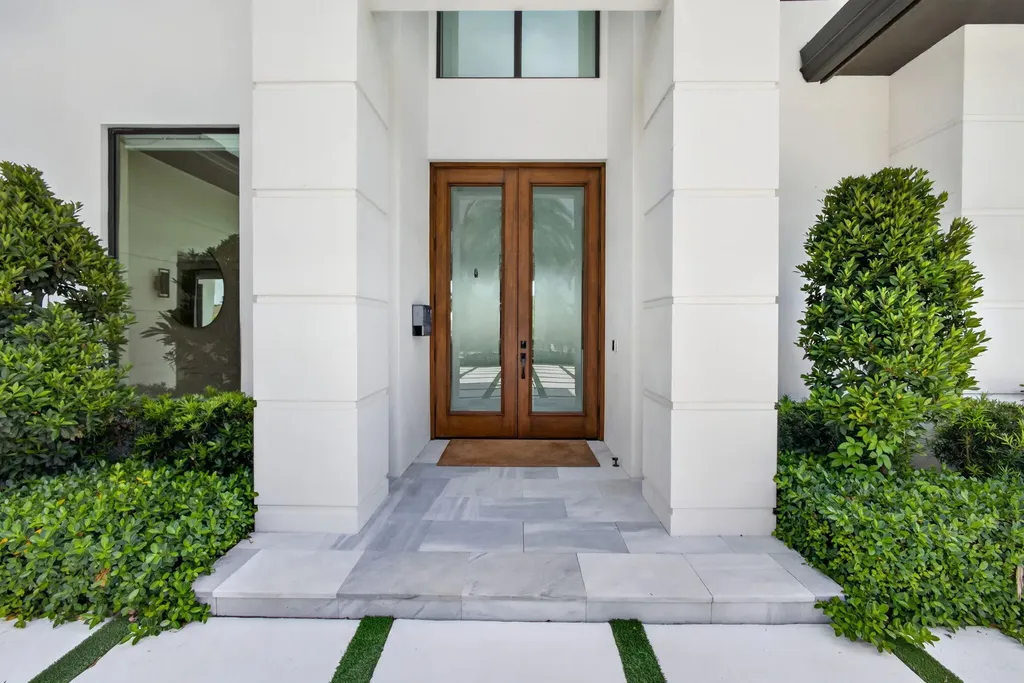 824 Shore Drive North Palm Beach FL 33408