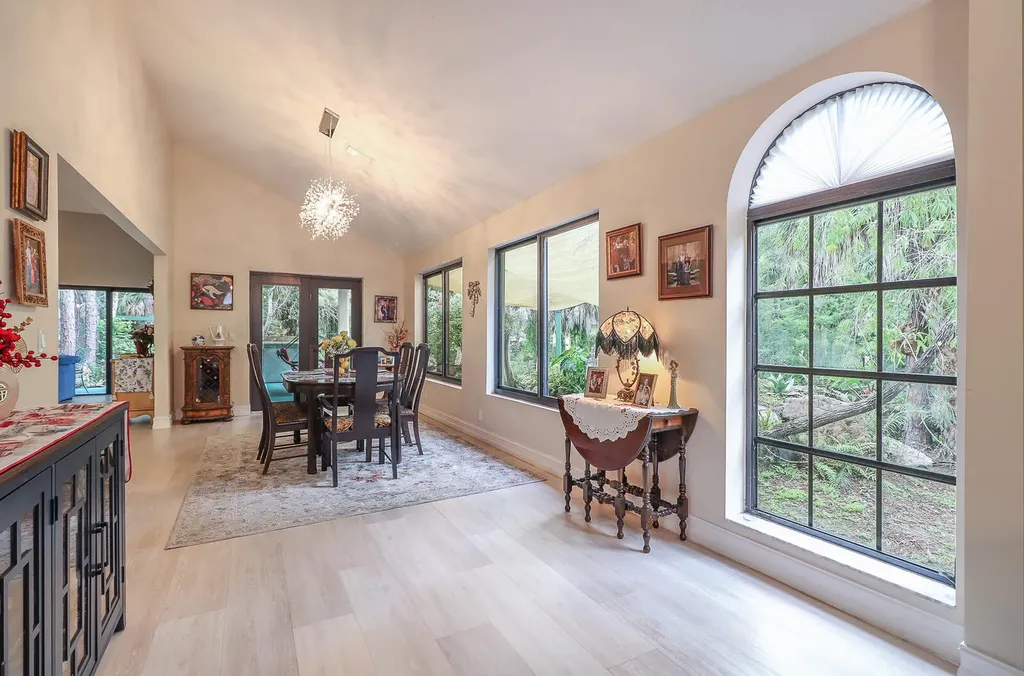 8259 155th Place N Palm Beach Gardens FL 33418