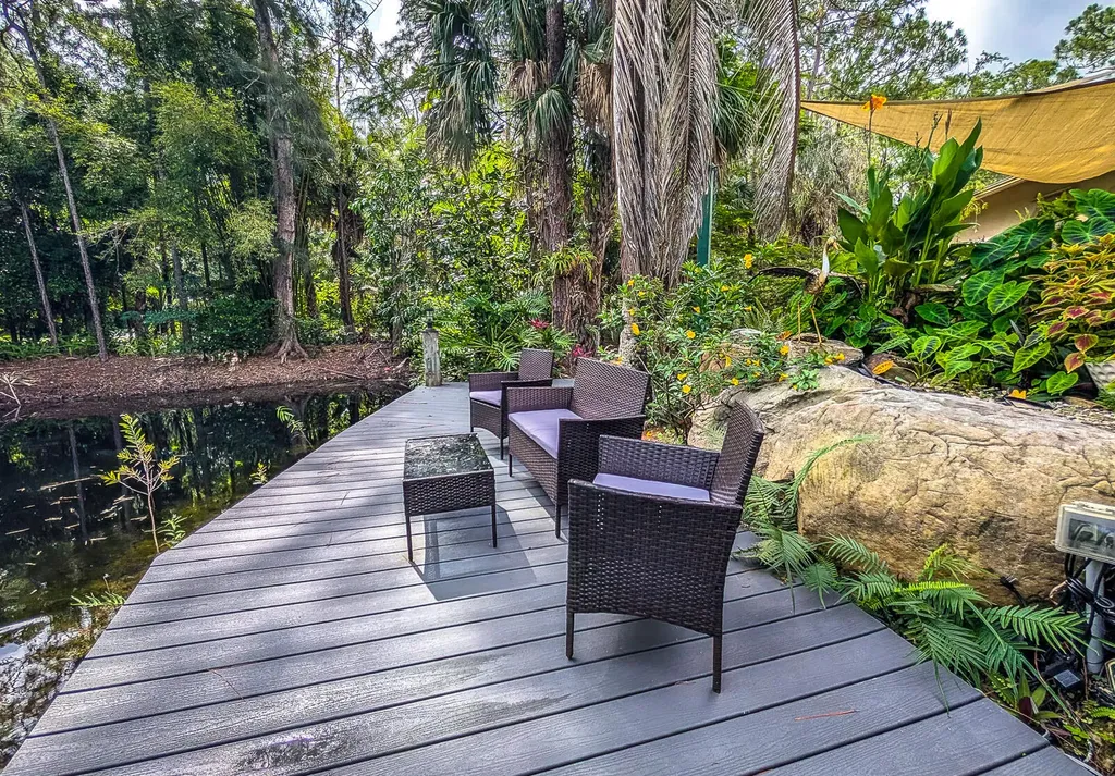 8259 155th Place N Palm Beach Gardens FL 33418
