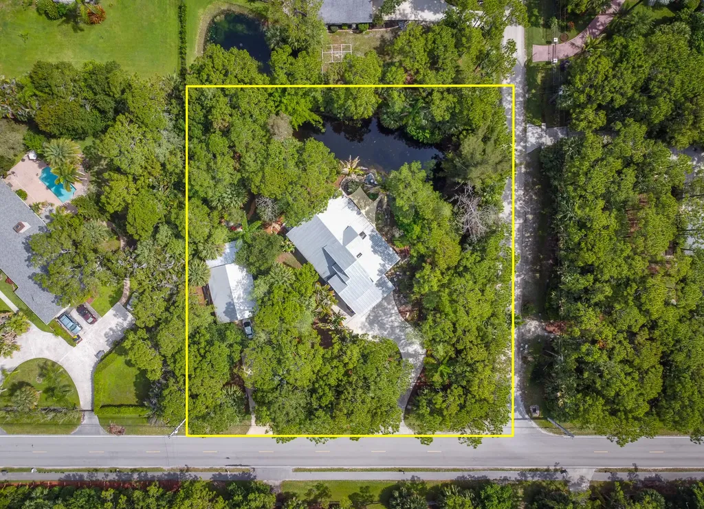 8259 155th Place N Palm Beach Gardens FL 33418