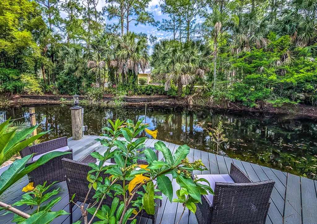 8259 155th Place N Palm Beach Gardens FL 33418