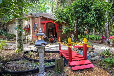 8259 155th Place N Palm Beach Gardens FL 33418
