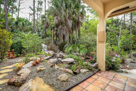 8259 155th Place N Palm Beach Gardens FL 33418