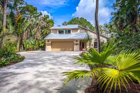 8259 155th Place N Palm Beach Gardens FL 33418
