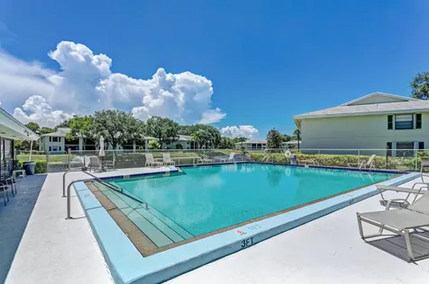 601 Sabal Ridge Circle Palm Beach Gardens FL 33418