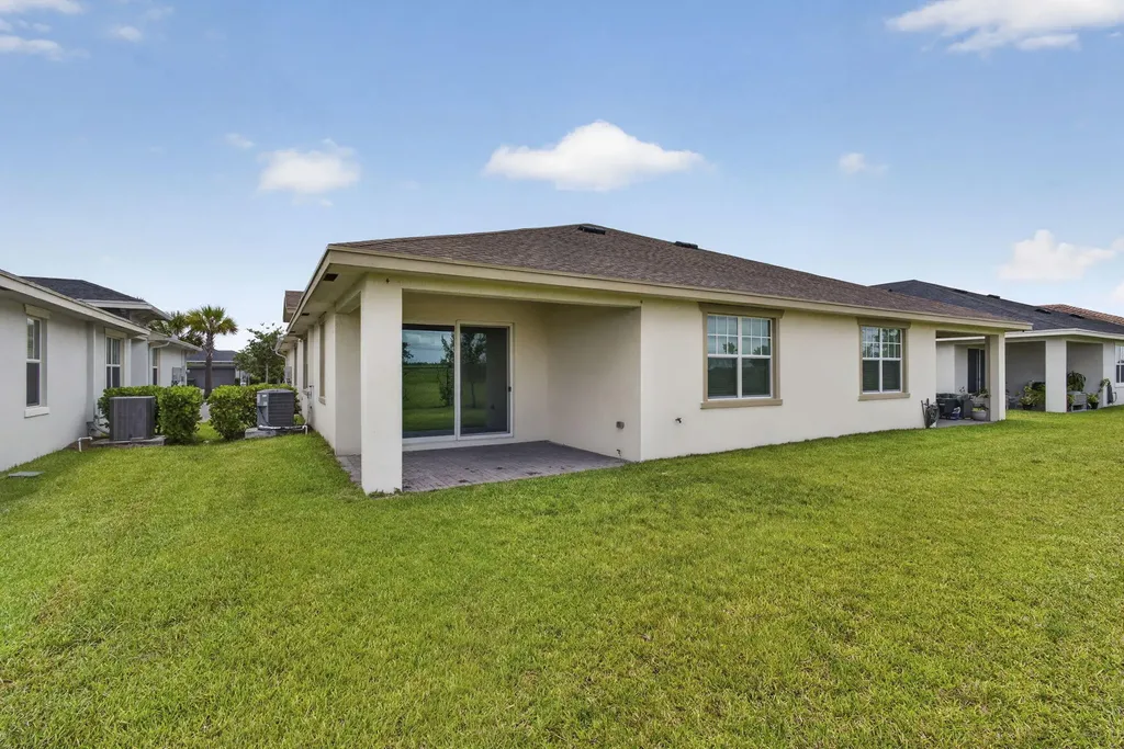 1290 Tangled Orchard Trace Loxahatchee FL 33470