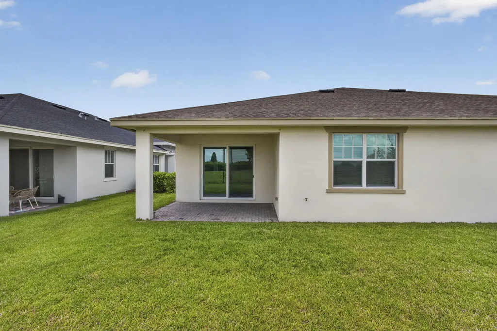 1290 Tangled Orchard Trace Loxahatchee FL 33470