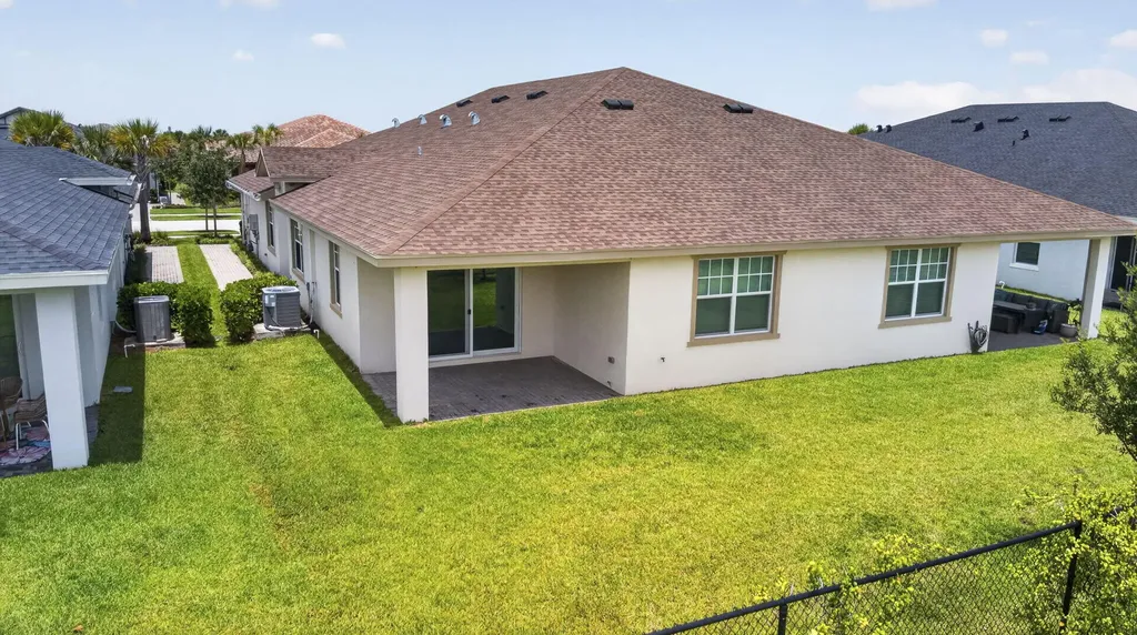 1290 Tangled Orchard Trace Loxahatchee FL 33470