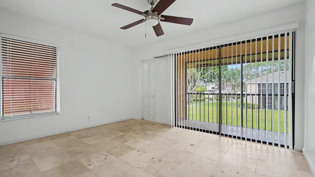 3939 NE 5th Avenue Boca Raton FL 33431